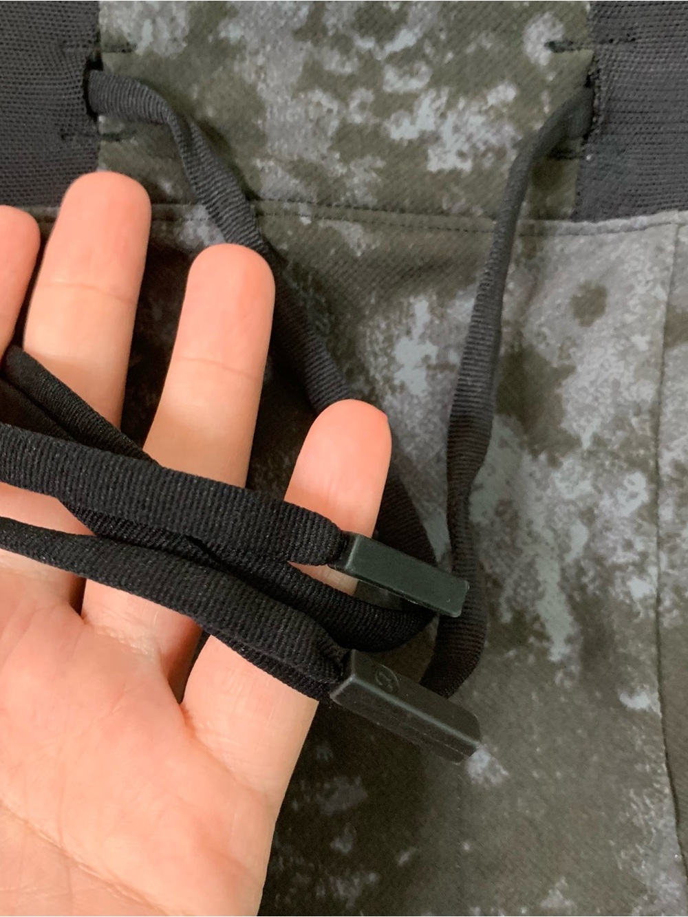 Lululemon License to Train has liner Short 7” Tactile Print Anchor Black M - Picture 2 of 8